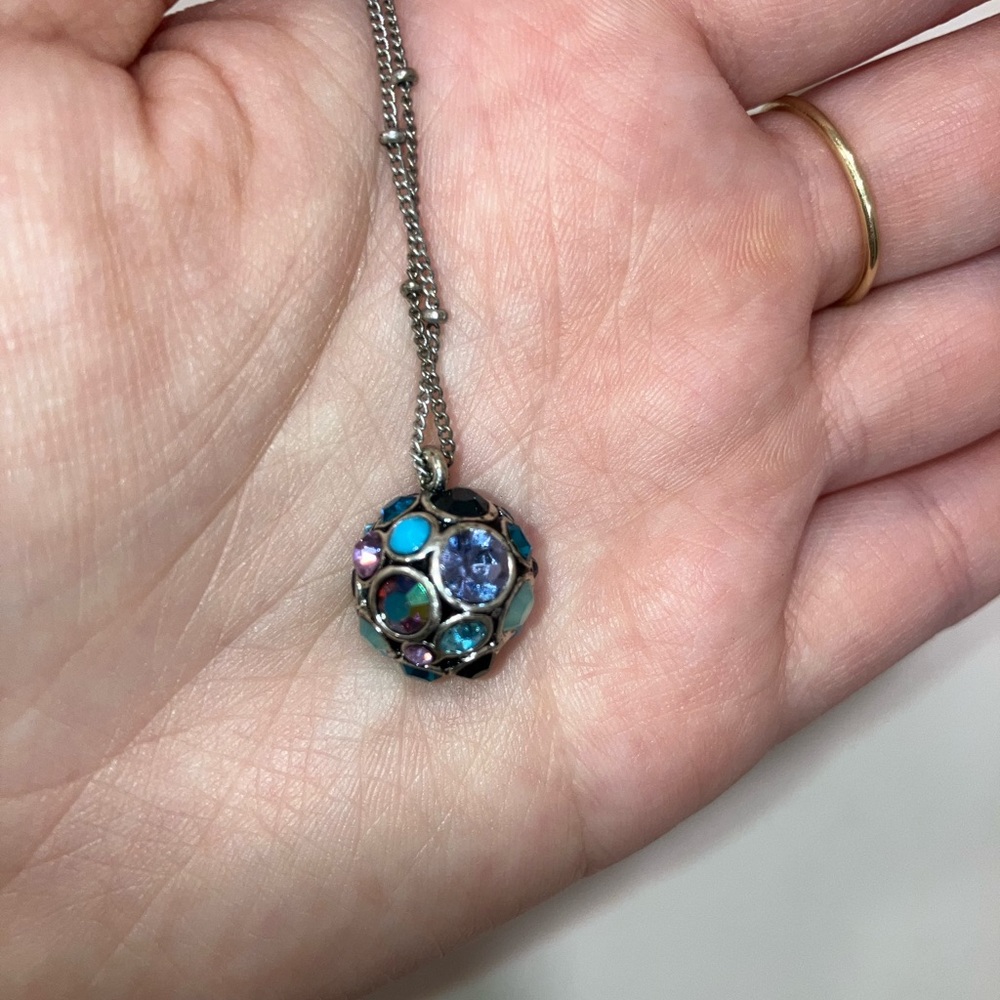 🪩 FOSSIL Multicolored Rhinestone Disco Ball Pendant Necklace 🪩 - Picture 7 of 13